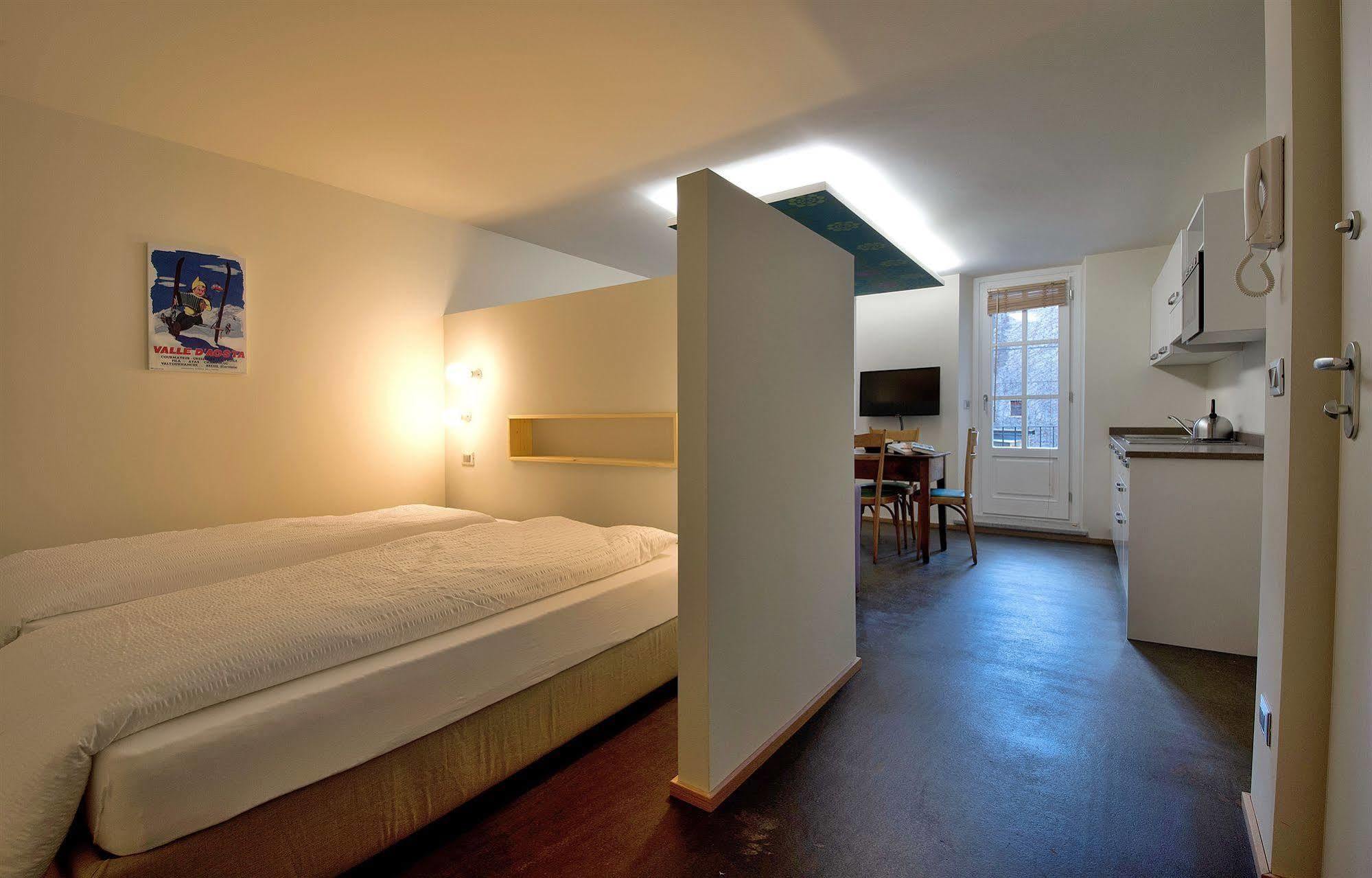 Apartements Coeur De Ville อาออสตา ภายนอก รูปภาพ