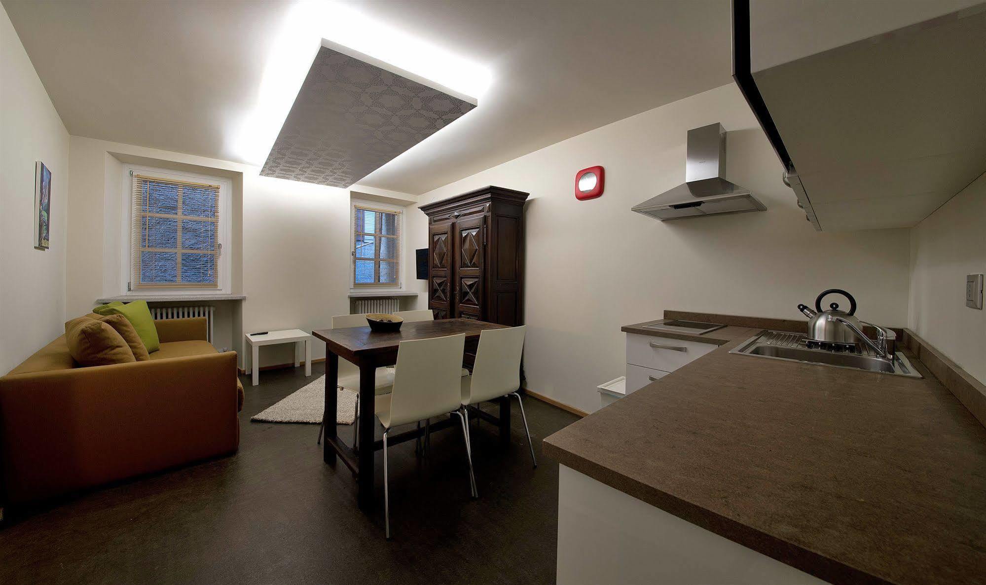 Apartements Coeur De Ville อาออสตา ภายนอก รูปภาพ